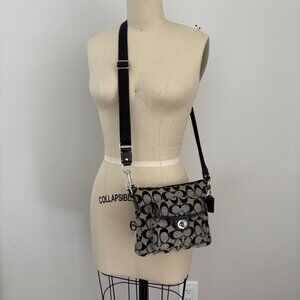 Coach Purse Signature Stripe C Swingback Crossbody Bag Gray Black Zipper